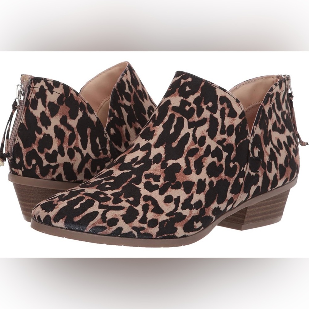 Kenneth Cole Reaction Side Way Leopard Booties Size 8.5
